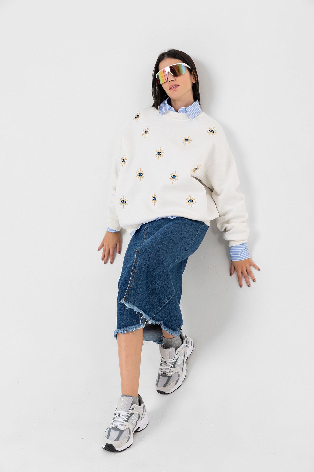 3 iplik şardonlu nazar bocuğu göz nakışlı kadın sweatshirt