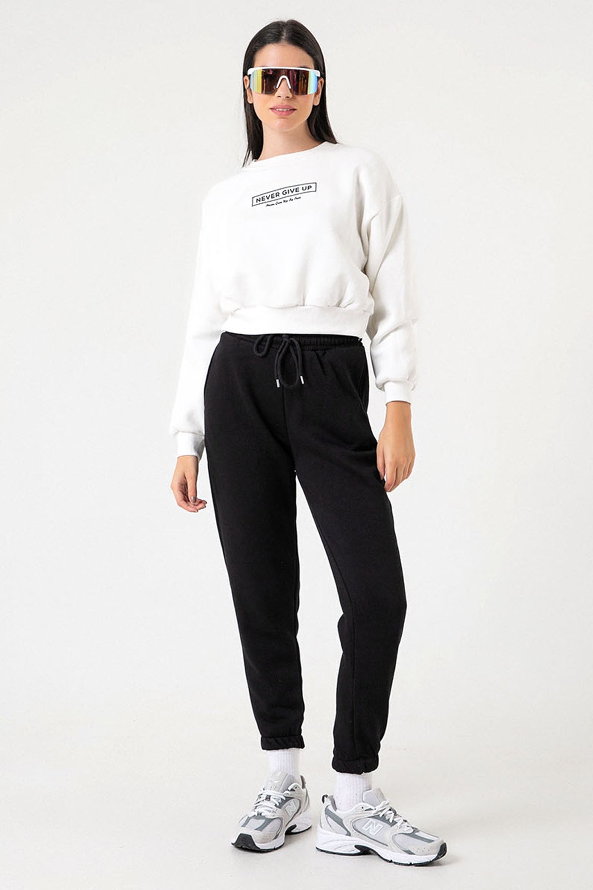 3 iplik şardonlu slogan baskılı boxy düşük omuz kadın sweatshirt