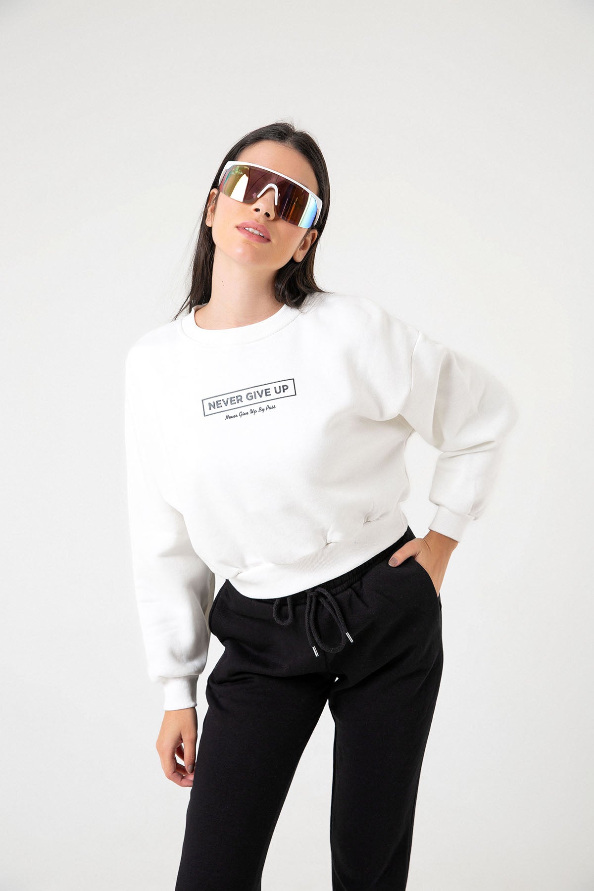 3 iplik şardonlu slogan baskılı boxy düşük omuz kadın sweatshirt