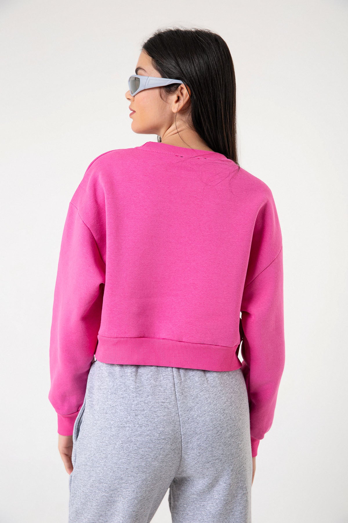 3 iplik şardonlu slogan baskılı boxy düşük omuz kadın sweatshirt