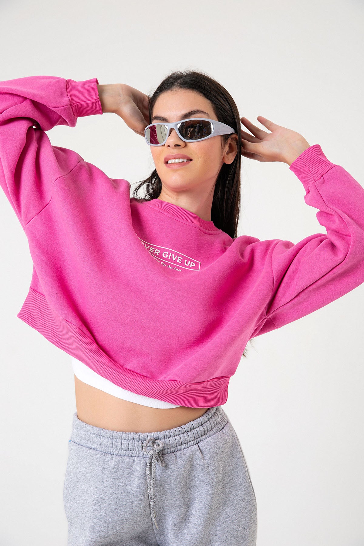 3 iplik şardonlu slogan baskılı boxy düşük omuz kadın sweatshirt