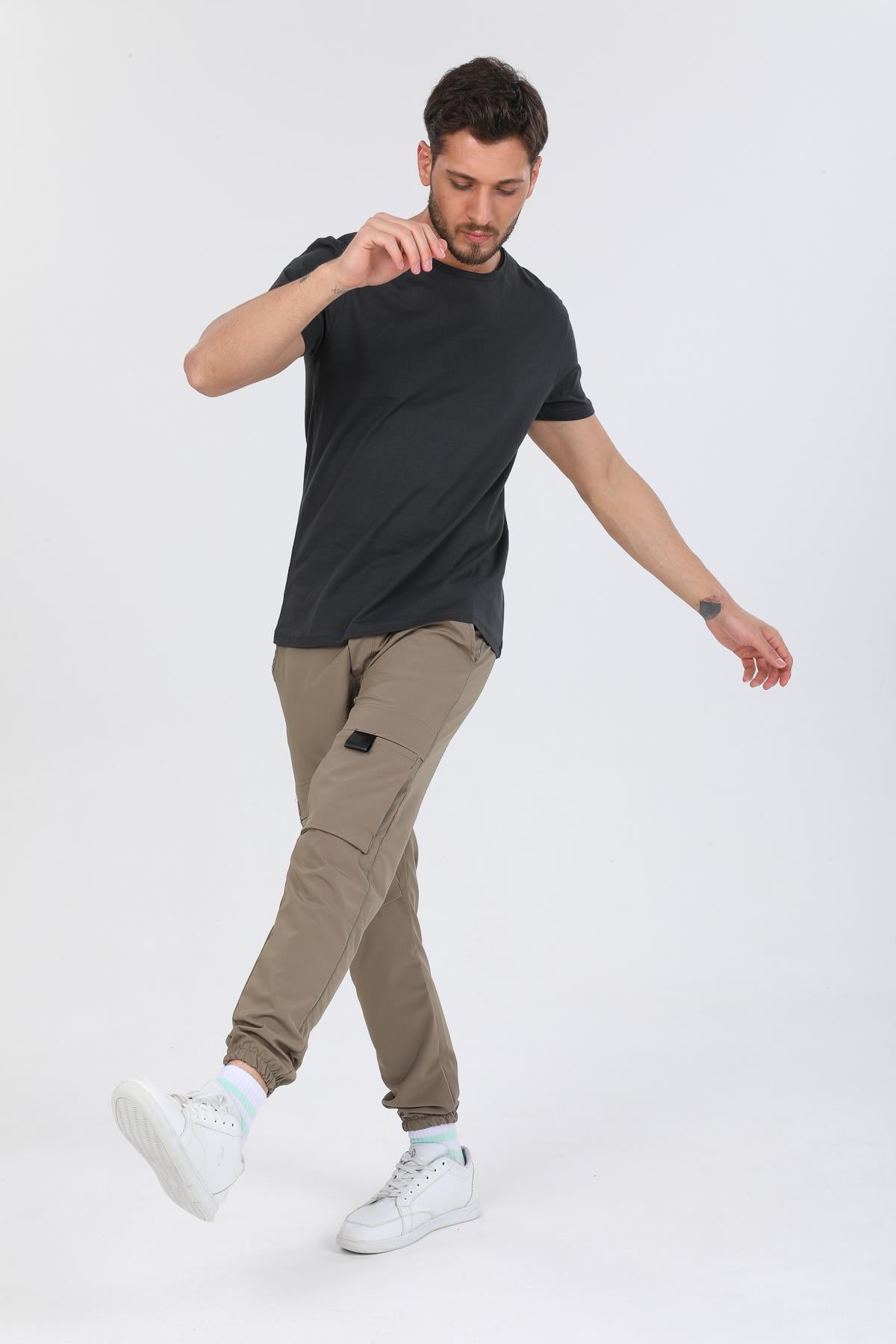 Slim Fit Kargo Cepli Esnek Lamine Kumaş Erkek Pantolon