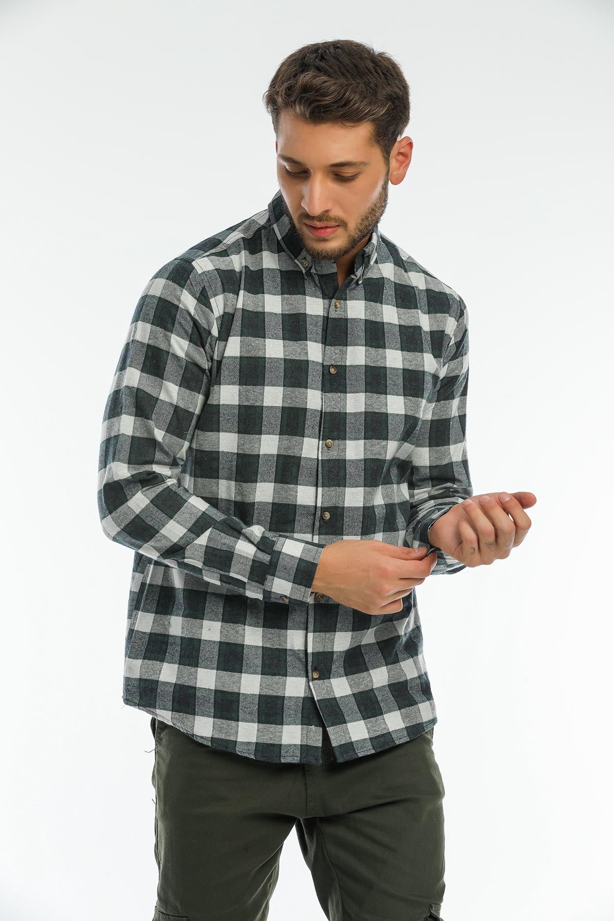Back buttoned Fland with Flash Pockets without Pockets Men's Shirt