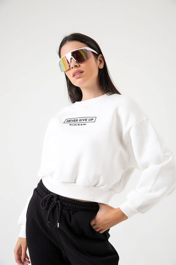 3 thread raised slogan printed boxy low shoulder women's sweatshirt