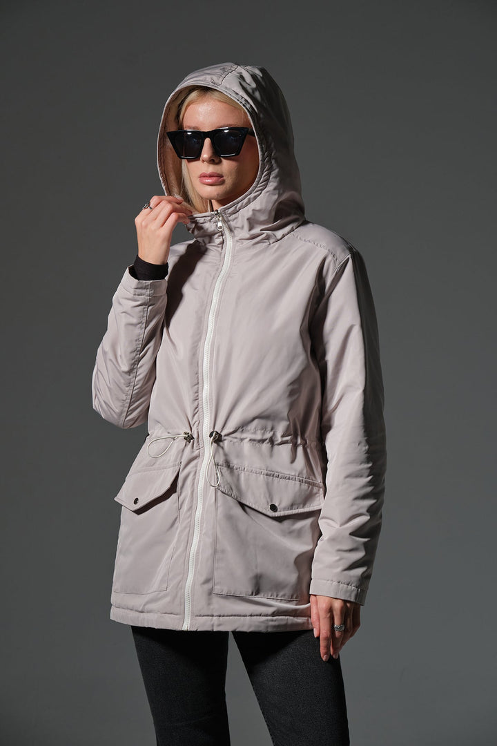 Çift taraflı bir tarafı peluş bir tarafı su itici mikro Fermuarlı Kapüşonlu Kadın Mont @Varoni Maule