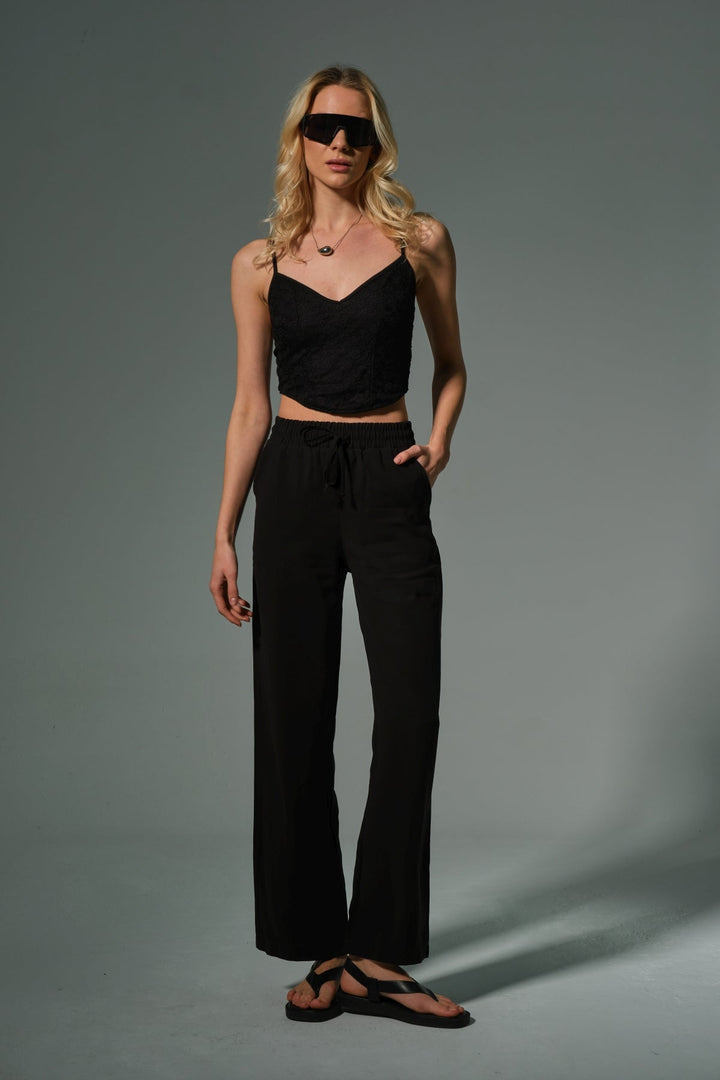 yüksek bel, yapışmaz dökümlü kumaş lastikli palazzo geniş paça kadın pantolon Domoda