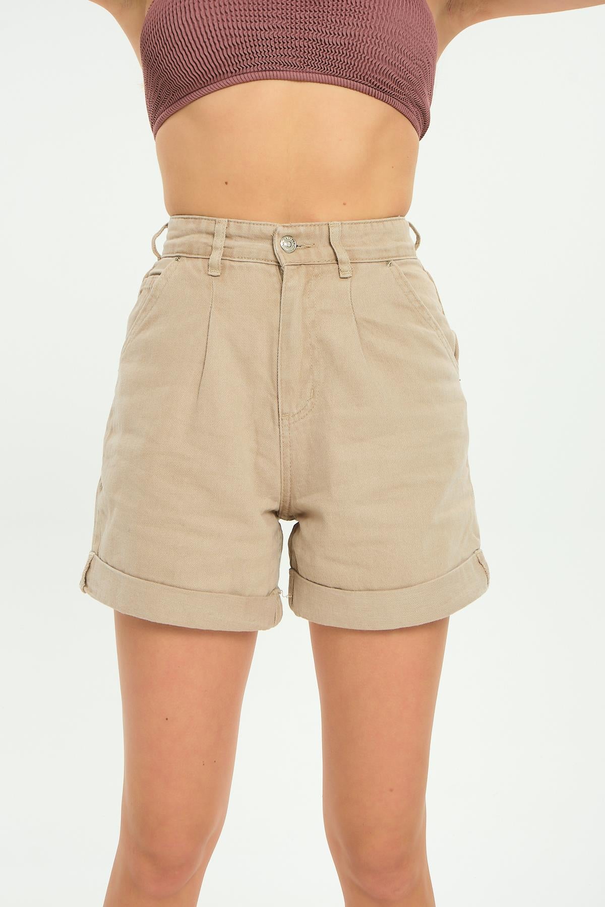 Paça folded woman gabardin shorts