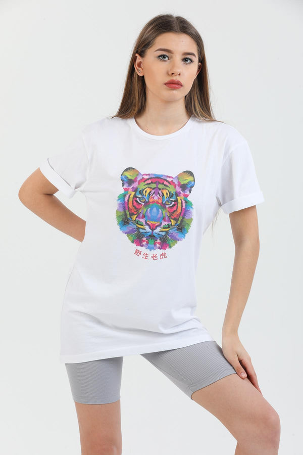 Colorful Lion Printed Cotton Crew Neck Oversize Women's T-Shirt.