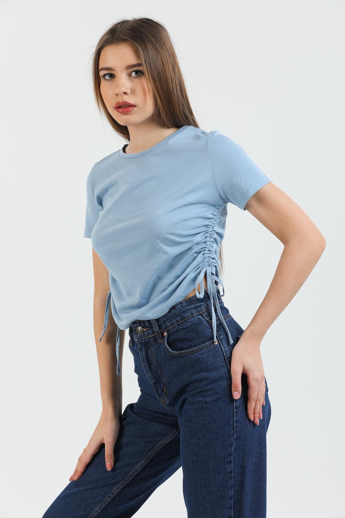 Shirred basic knitted blouse body laced woman T -shirt.