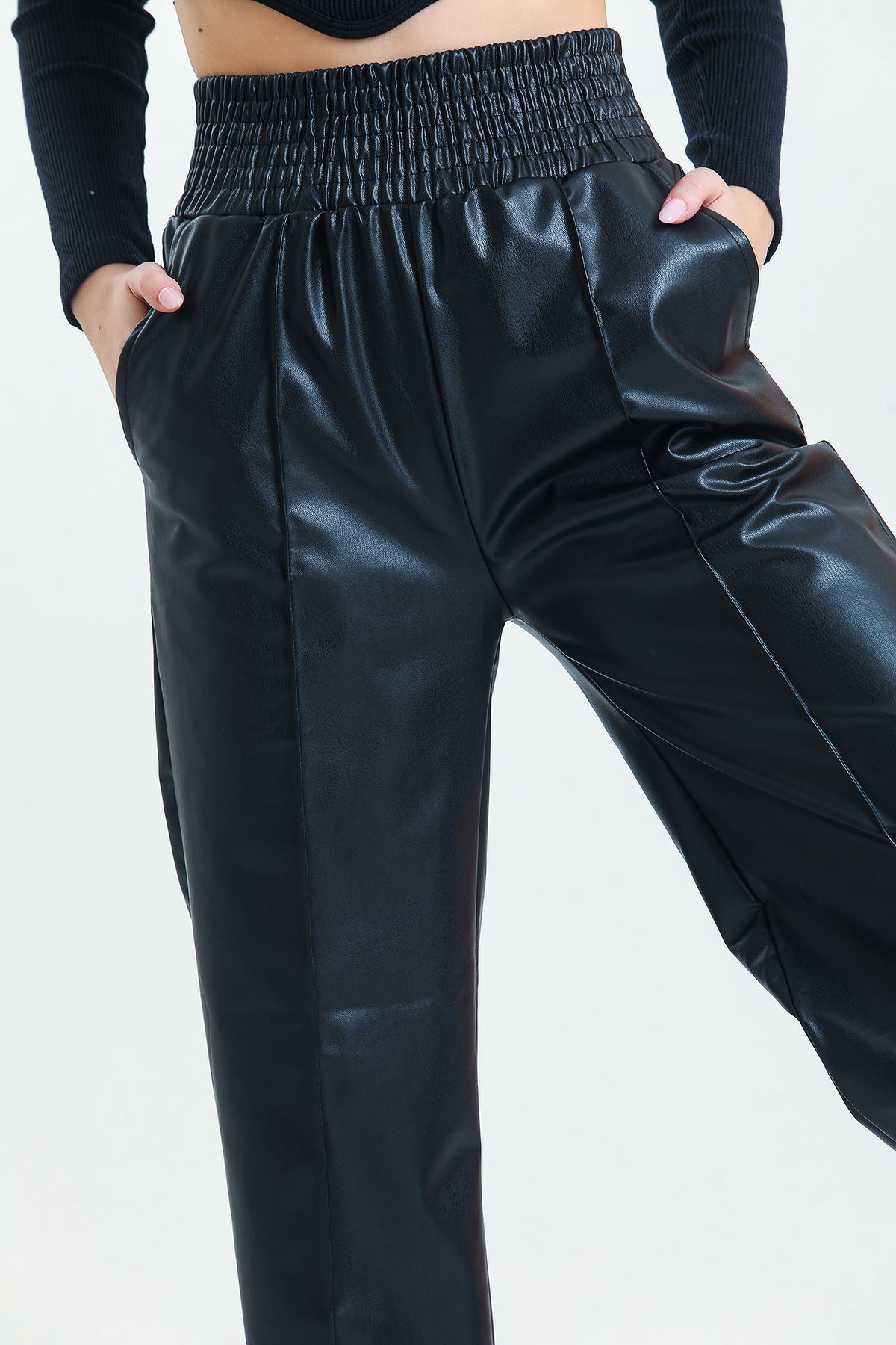 Black Spanish trotter ribbon Ironing track, waist krotea rubber artificial leather women pants