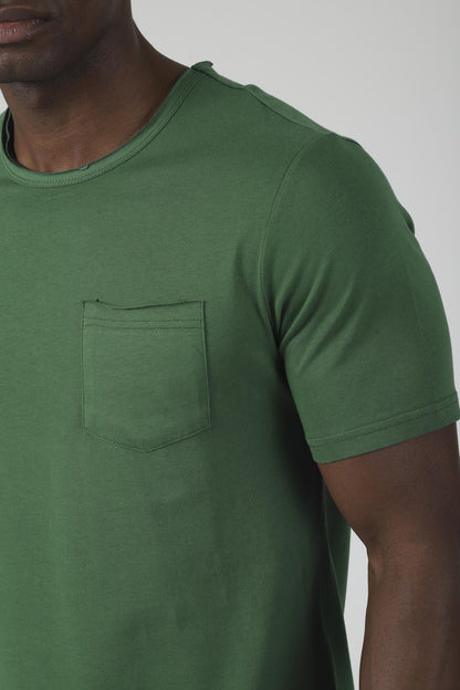 Single pocket detail dirty sewing Crew Neck men's t -shirt