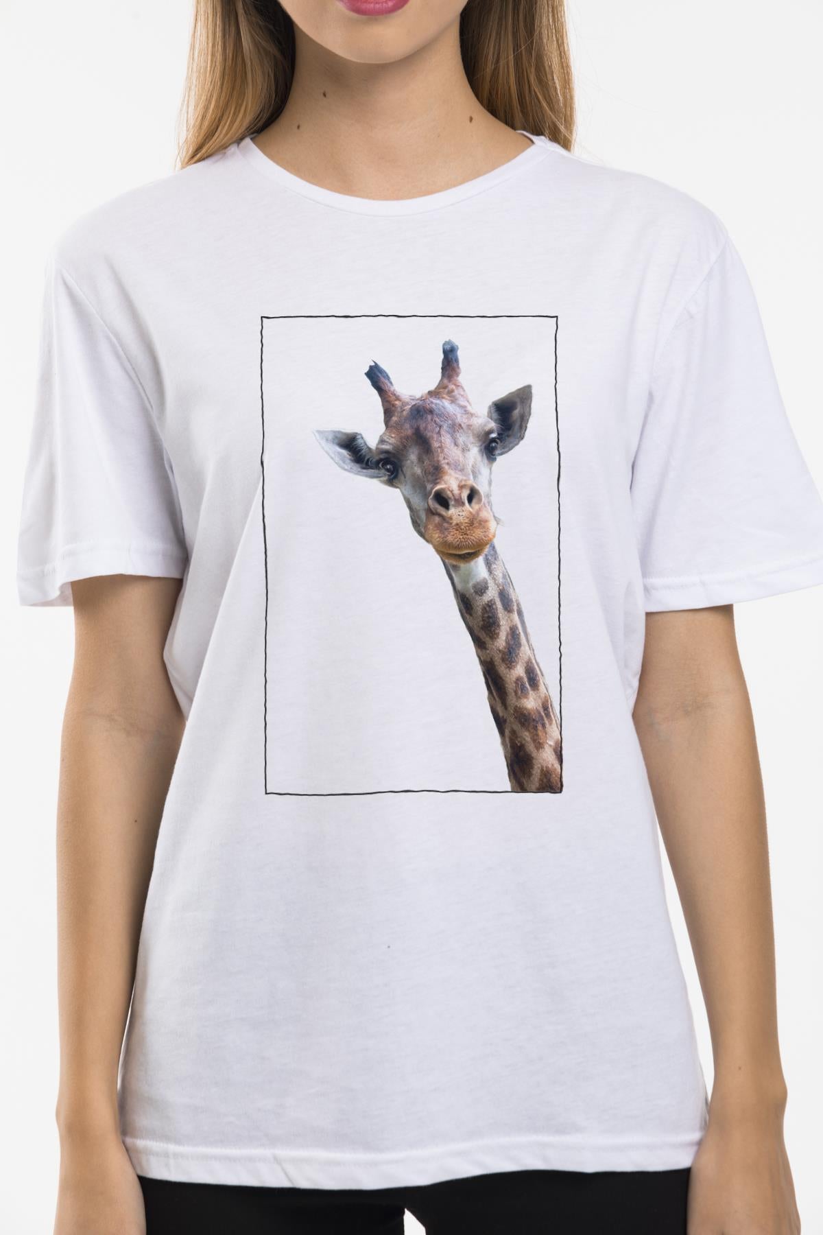 Giraffe printed over the Crew Neck woman T -shirt